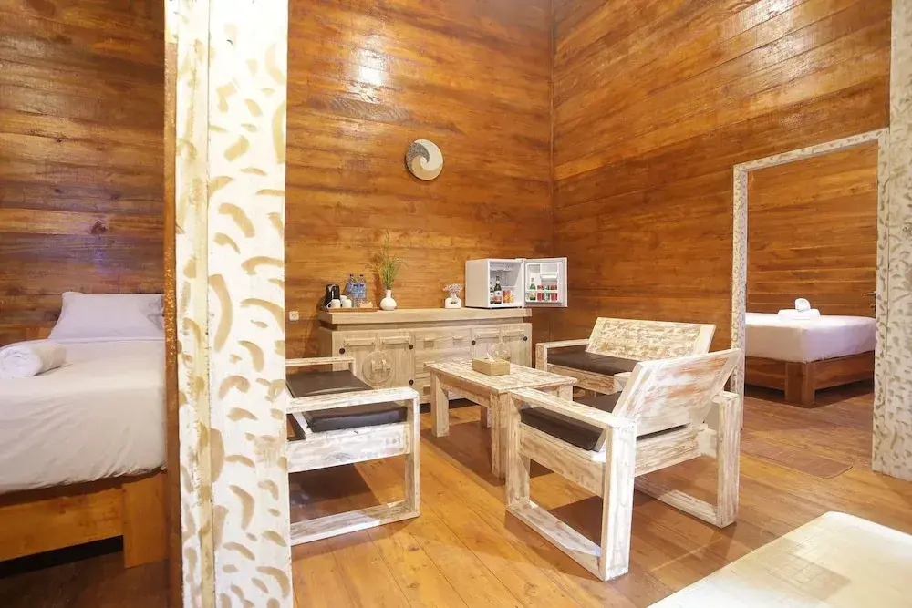 Villa Nusa Summerville