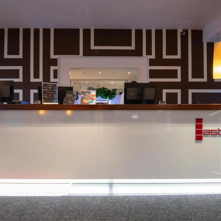 Aston Hotel