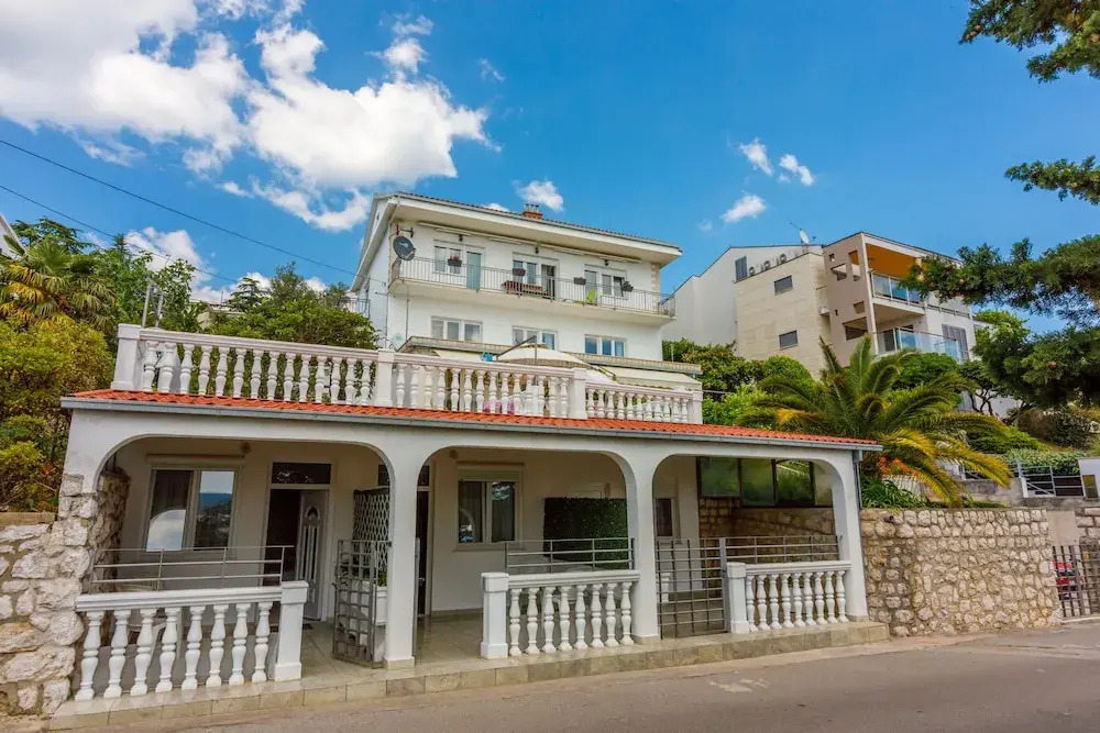 Apartments Lory