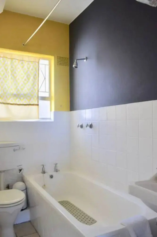 Kloof Street Central 2 Bedroom Apartment