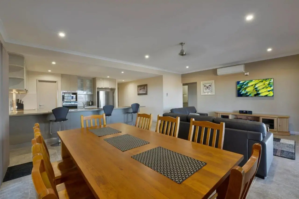 3 Kestrel Place