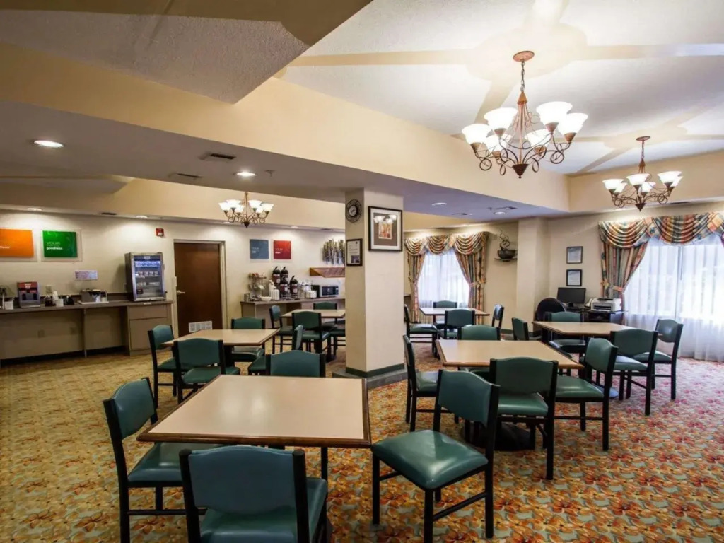 Comfort Suites Jacksonville Airport