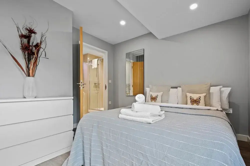 Chic and Modern Flats in Hoxton, Shoreditch