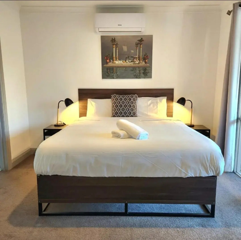 Westend House Healesville