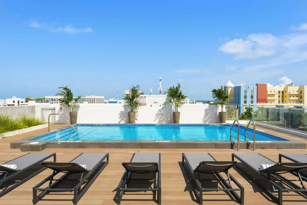 Upsun Hotel