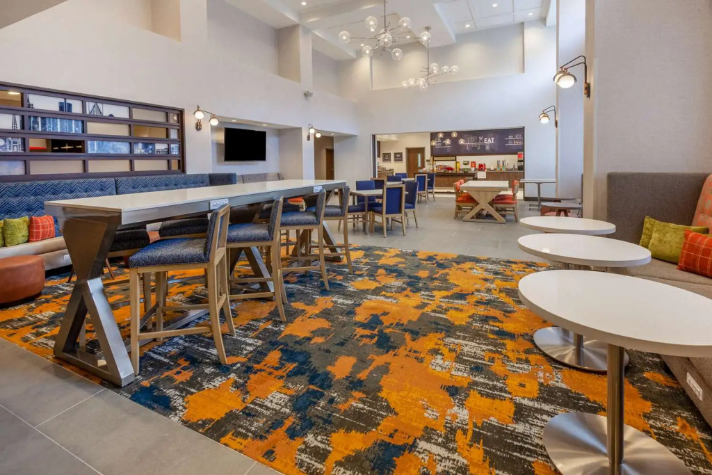 Hampton Inn & Suites Bloomfield Hills Detroit