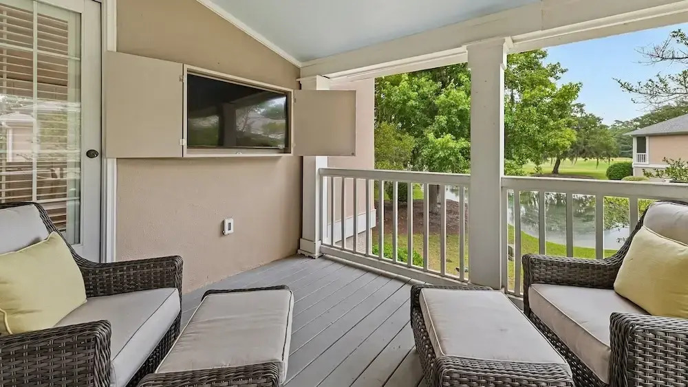 Perfect Blend Of Comfort And Modern Design For A Peaceful Retreat 3 Bedroom Villa by Peace Vacations