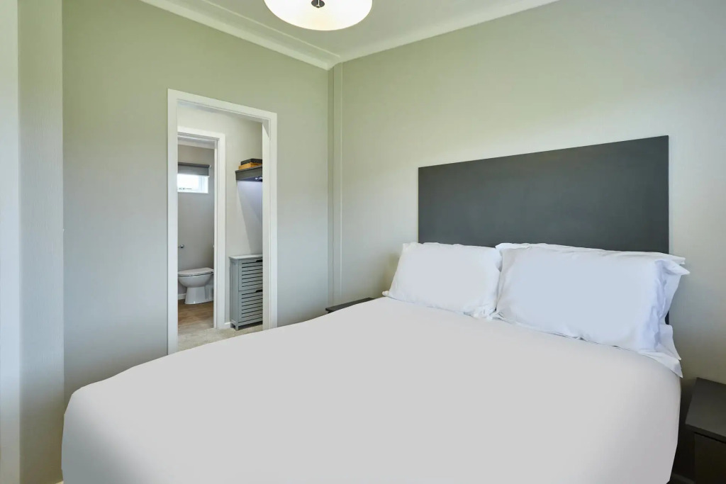 Host Stay 19 The Pines