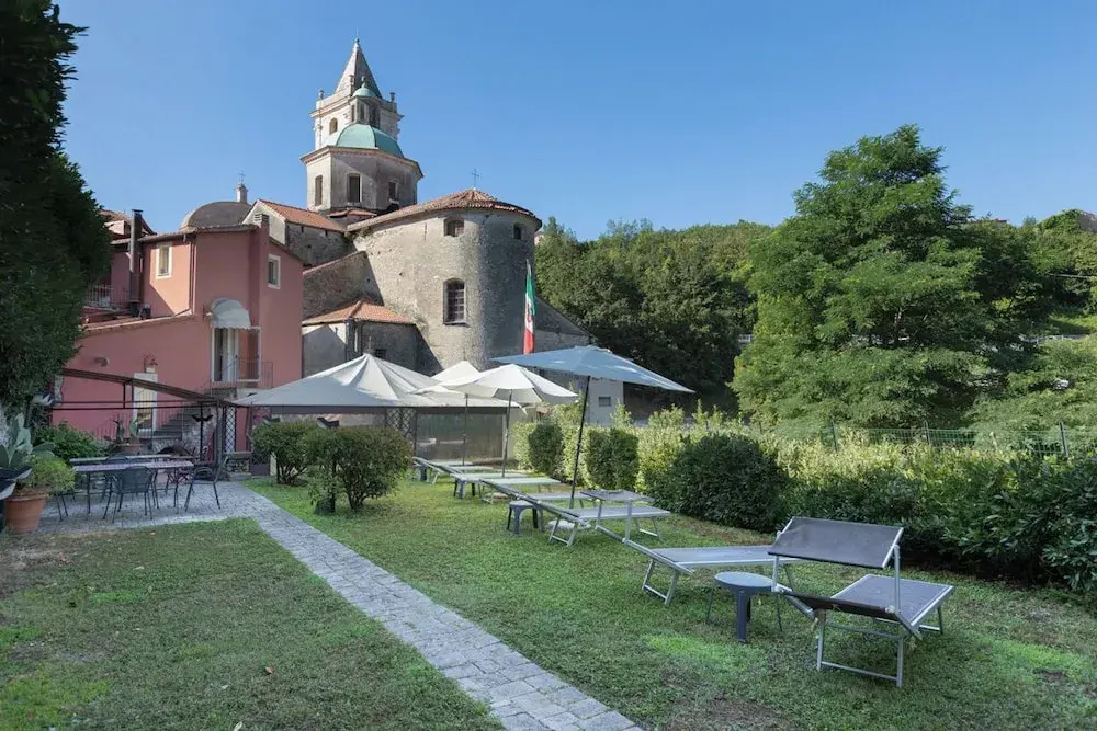 Hotiday Vezzano Ligure
