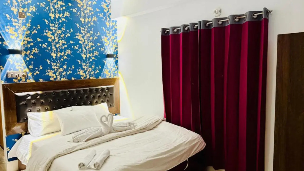 Hotel Green Land