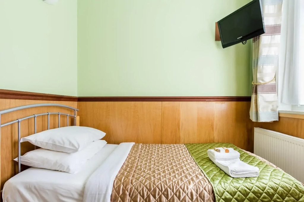 Gower House Hotel