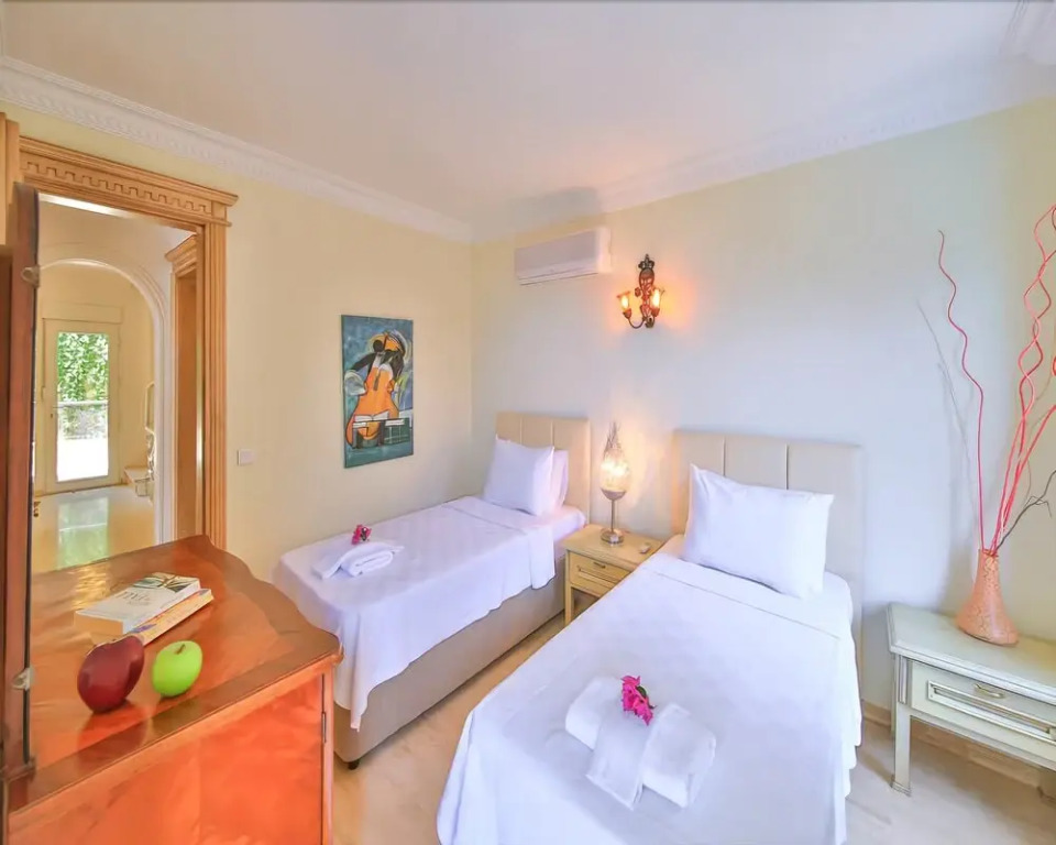Villa Noyan