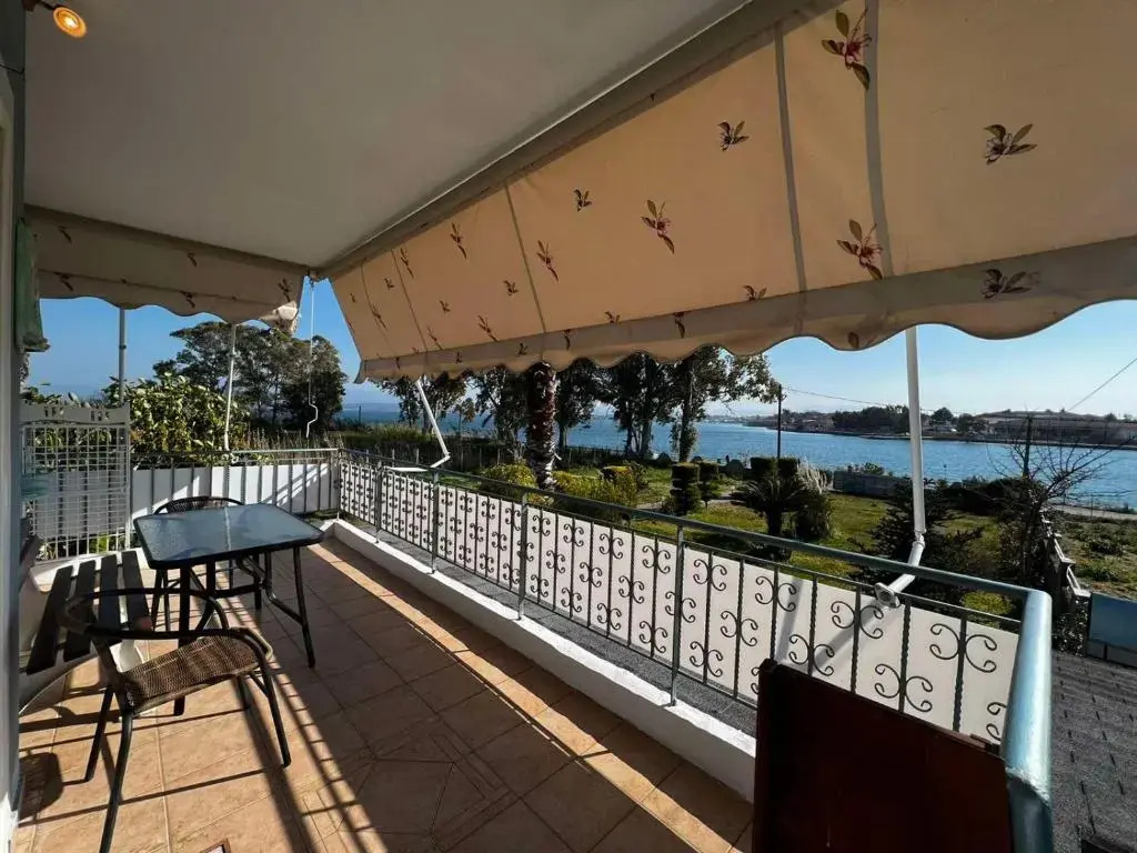 Top floor on villa, 3' from center, by the sea! Host is Efi Kwsta
