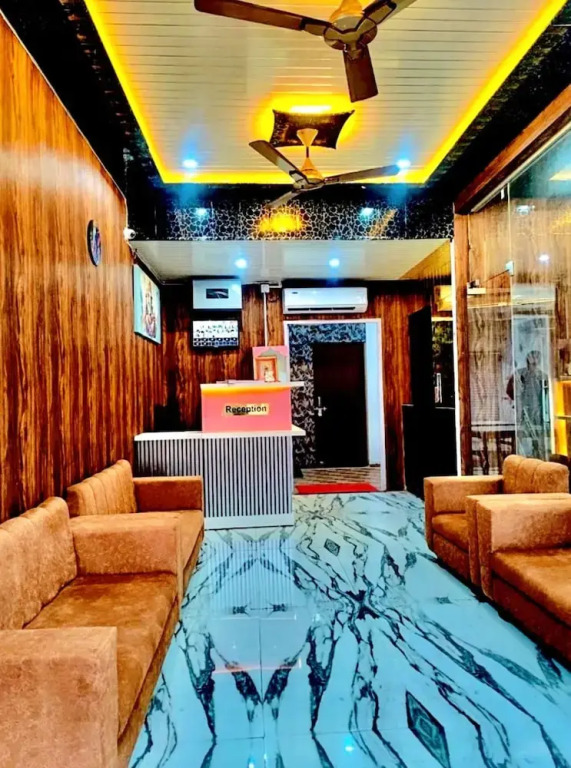 Hotel Vinayak Grand Varanasi