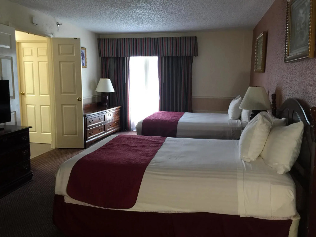 Royal Suites