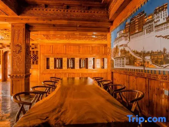 Heishui Banshandu·Yueyin Hotel