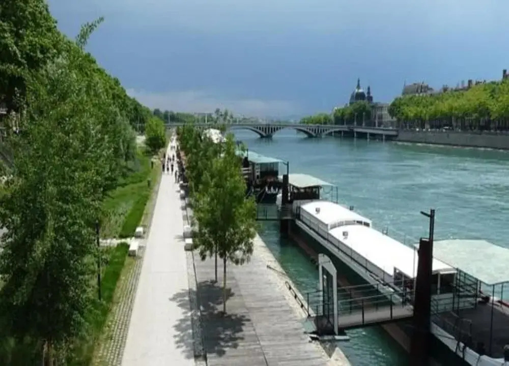 Dify Liberte - Prefecture