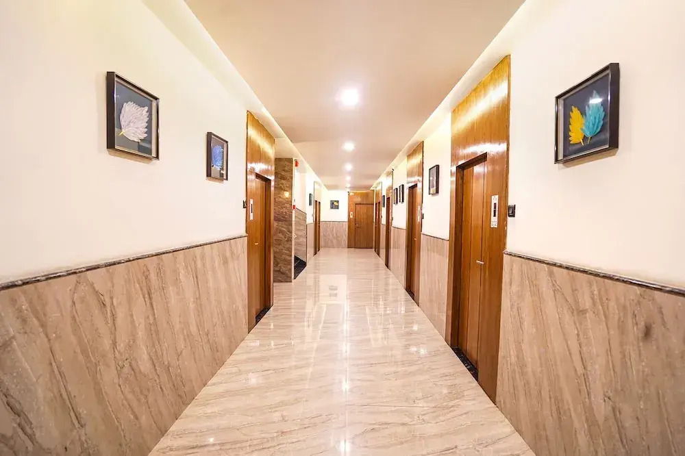 FabHotel Sarja Sky