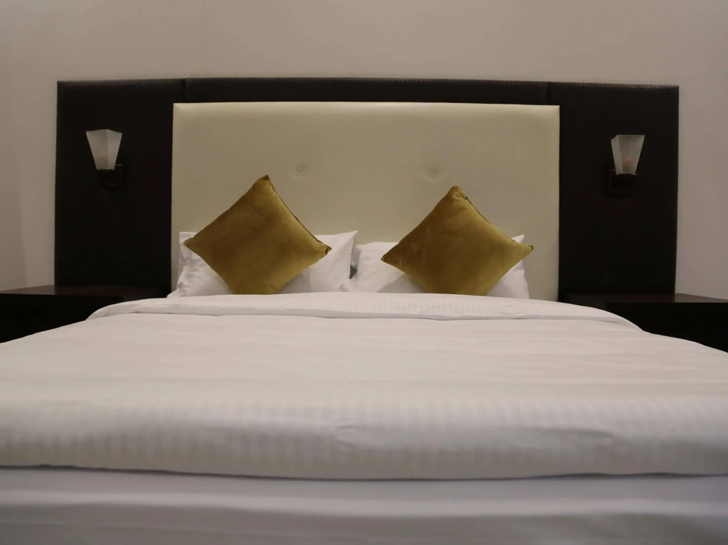 Yas Express Hotel