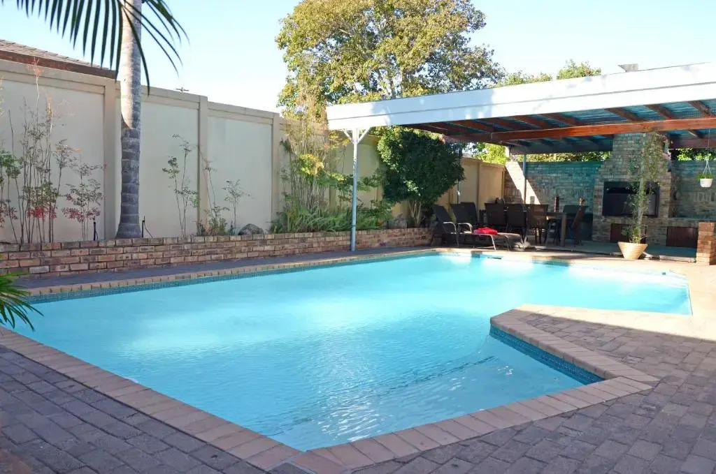 Old Oak Guest House