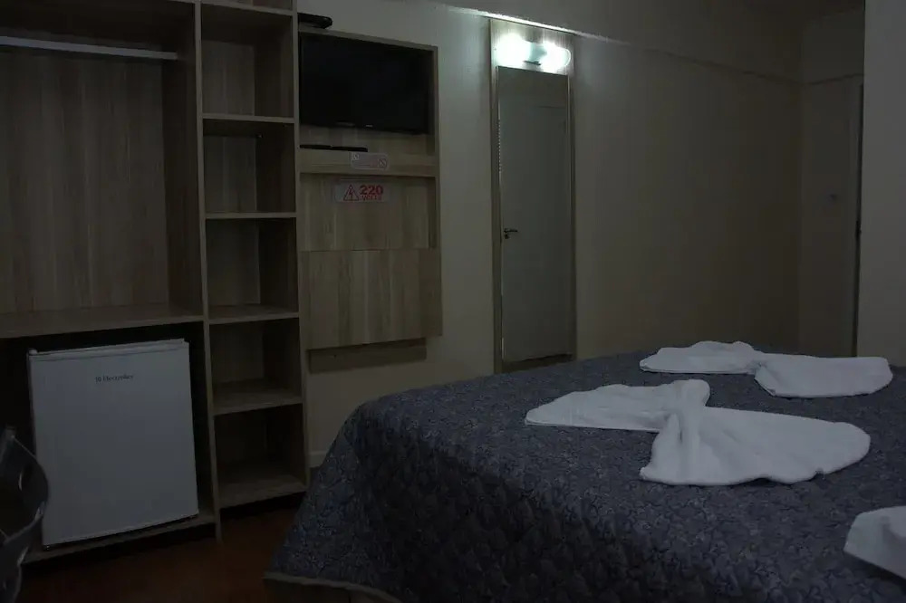 LH Plaza Hotel