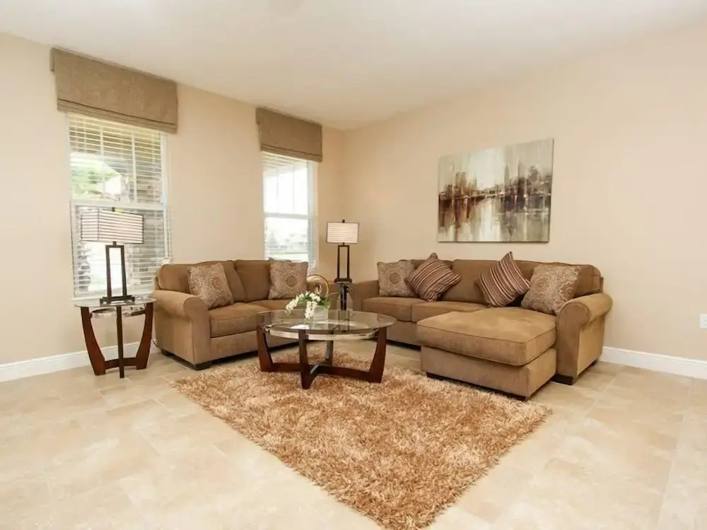 Luxury 7 Bedroom 5.5 Bedroom Vacation Home In Solterra Resort