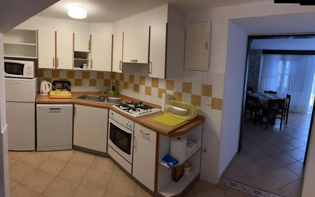 Holiday house Ljubica Tisno
