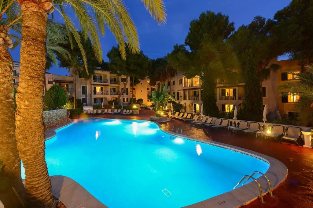 Aparthotel Ona Cala Pi Club
