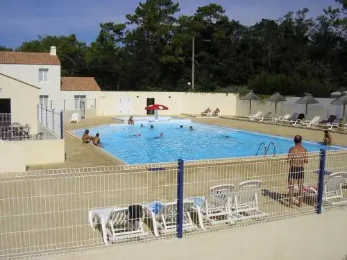 Camping Le Lagon Bleu