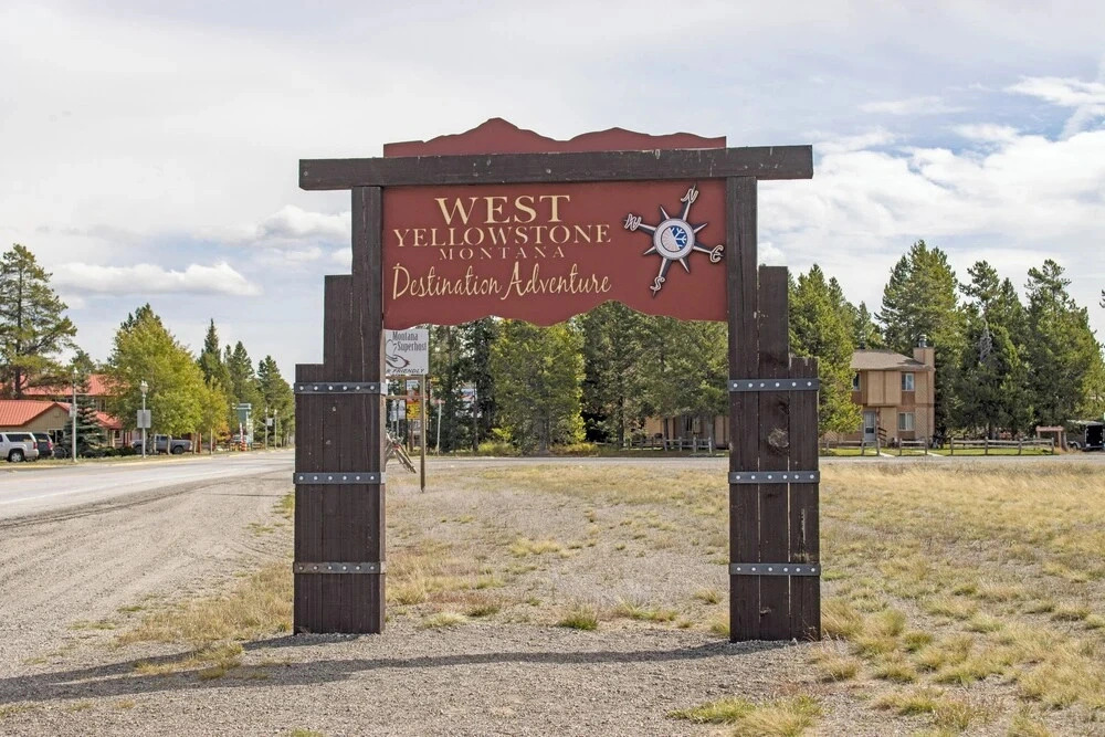Gateway to Yellowstone! Cabin < 1 Mi to Natl Park