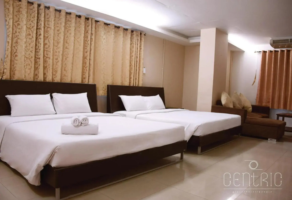 Centric Place Hotel