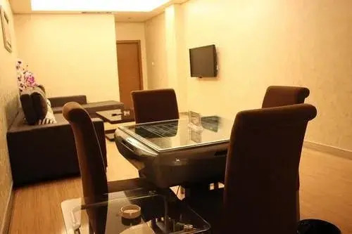 Dormhome Hotel