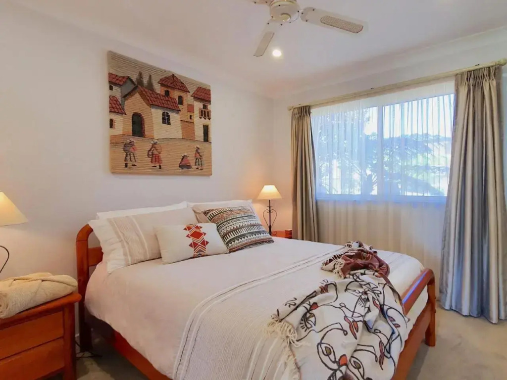 Pelican Beach House - 50m from inlet & playground