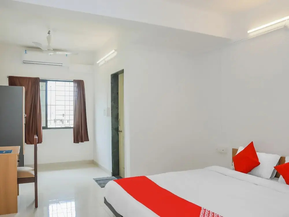 OYO Flagship 15538 Dange Chowk