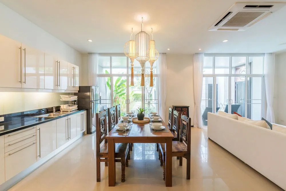 Bang Tao Beach Pool Villa
