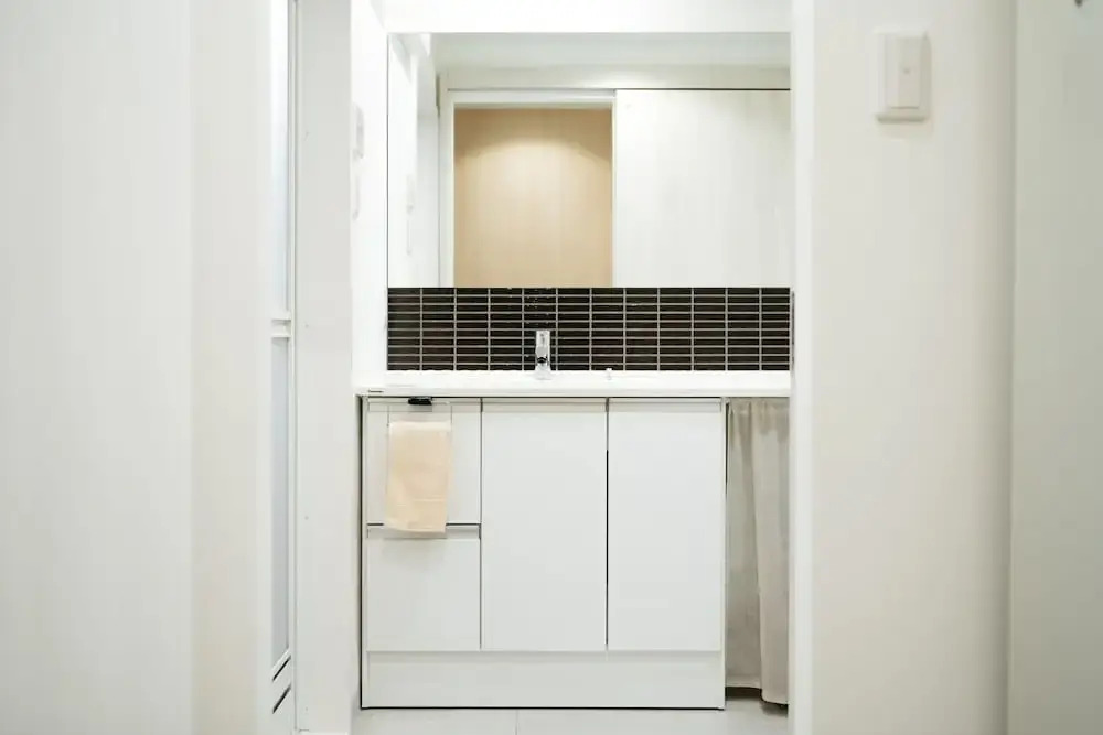 Shiki Residence Shijo Karasuma 1C