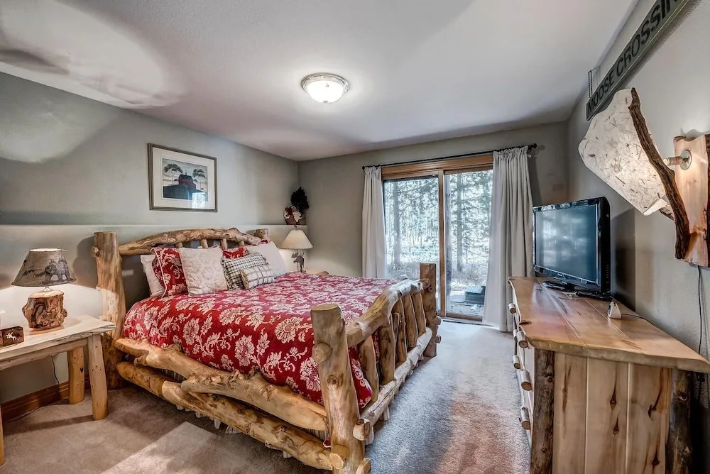 Streamside 333B