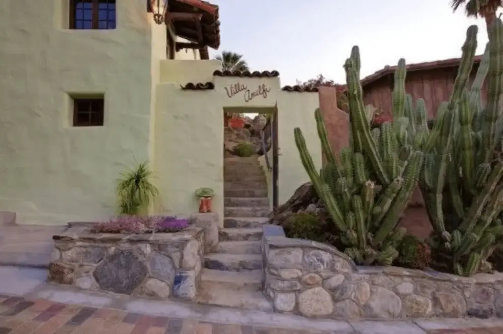 Villa Raindrop