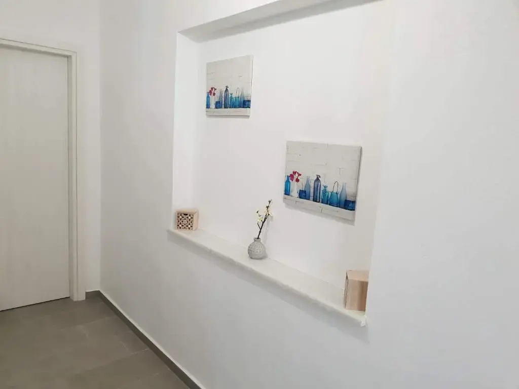 Sand & Waves House
