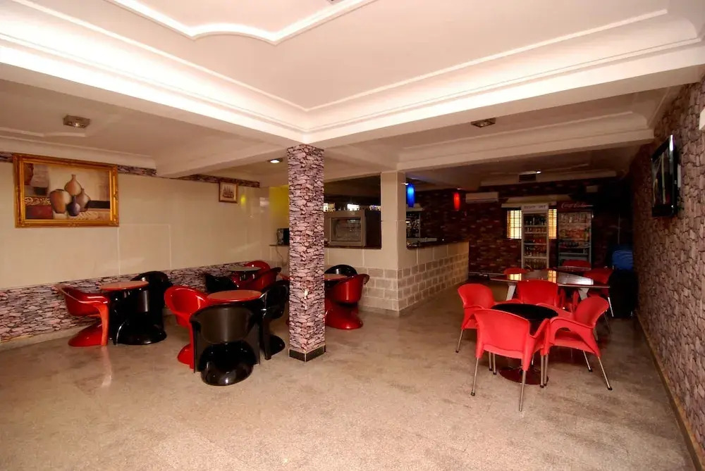 Lapour Hotels Ltd