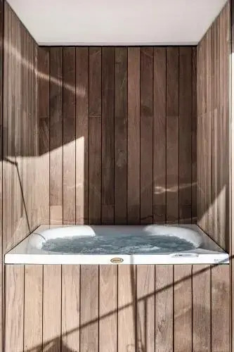 Apartment 7
