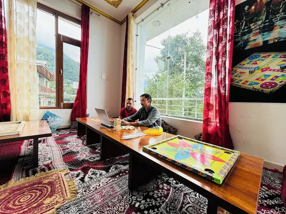 Prafull Hotel
