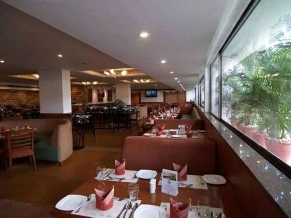 Comfort Inn Marina Towers