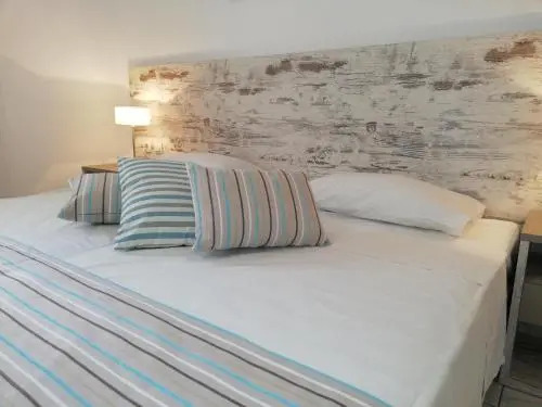 Evina Room And Villas