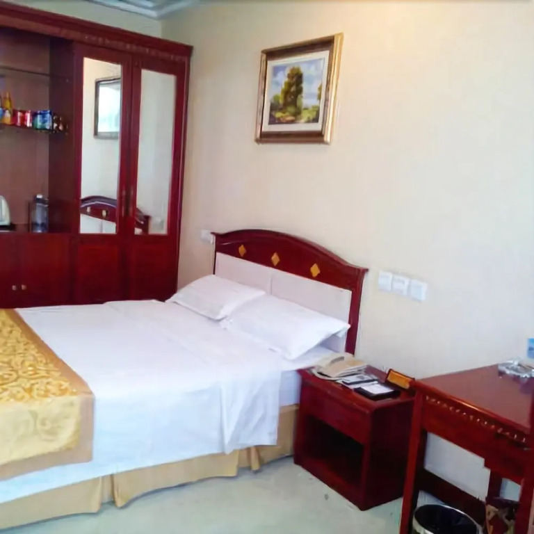 Seaview Garden Hotel