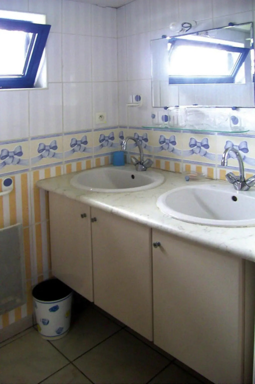 Villa in Le Faou with Panoramic Sea Views