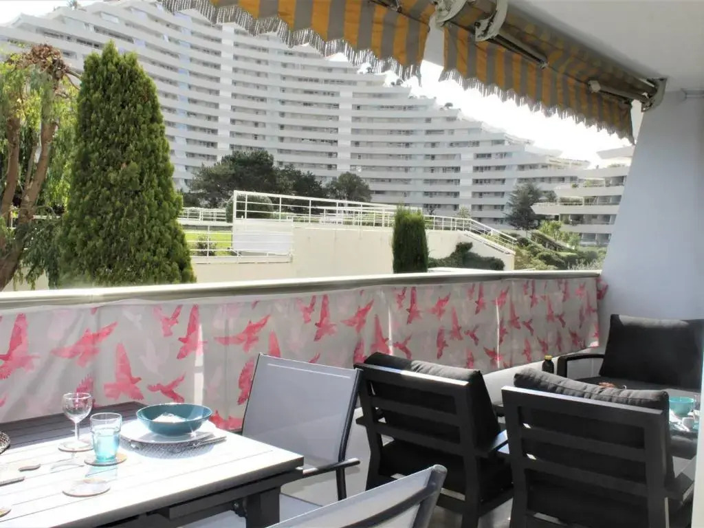 Appartement Villeneuve-Loubet, 3 pièces, 4 personnes - FR-1-252A-66