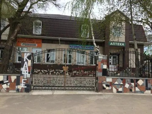 Gostinitsa Lushnikovskaya