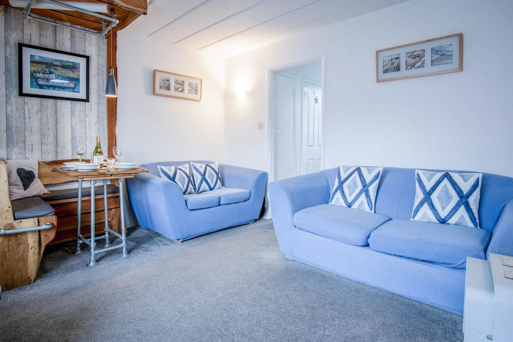 Seaward Apartment - 2 Bed Apartment - Saundersfoot