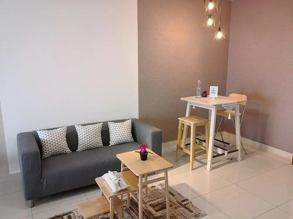 Teega Suites by RR JBcity